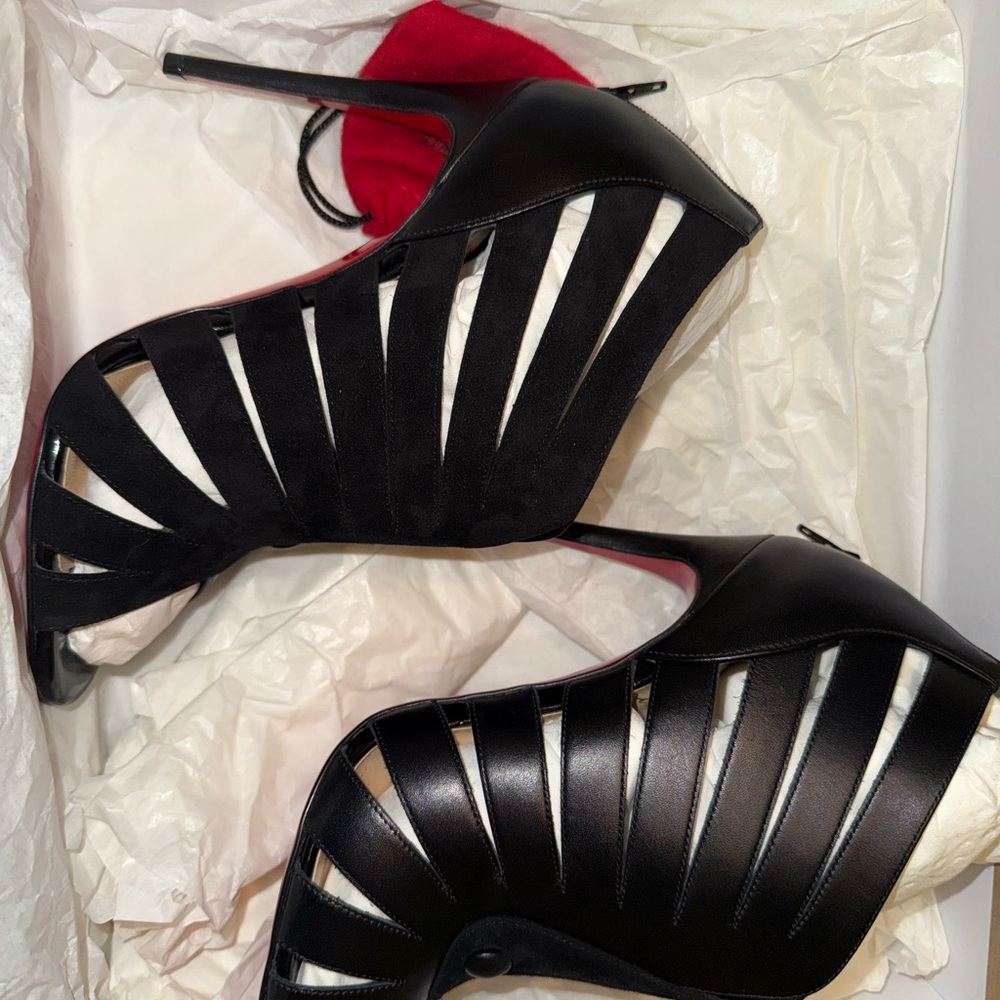 Christian Louboutin Black Gladiator leather suede bootie button heels - Picture 5 of 6